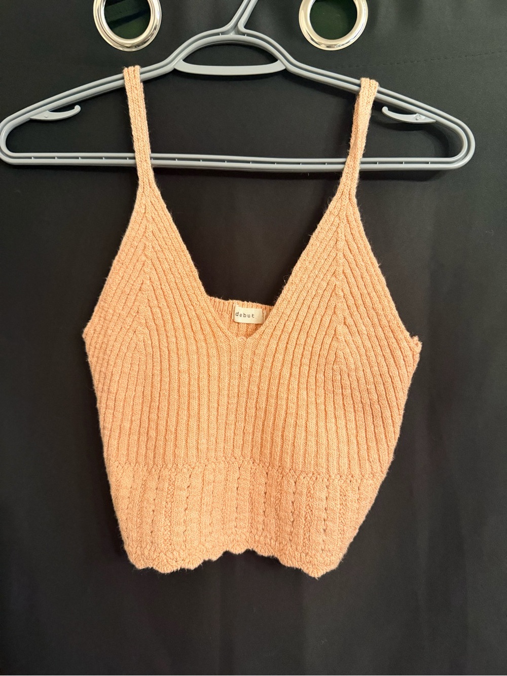debut Peach Knit V-Neck Cropped Tank Size S